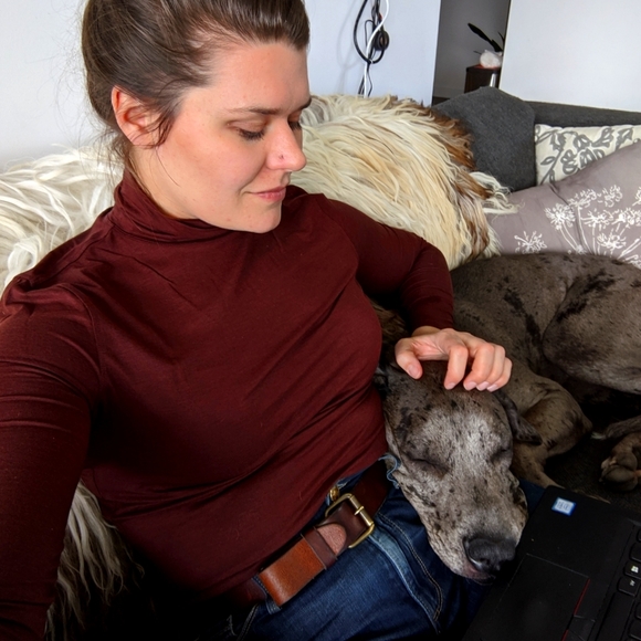 Meet your Posher, Samantha - Picture 1 of 1